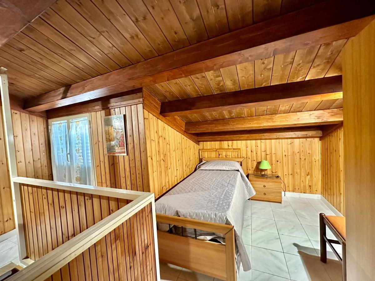 Veterani 63 Apartment Чефалу Екстериор снимка